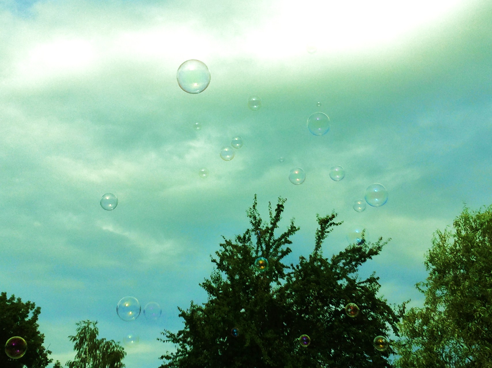Bublina letící do nebe